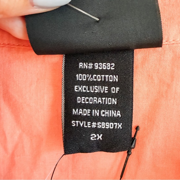 Liv Los Angeles Peach Eyelet Blouse - Picture 13 of 15